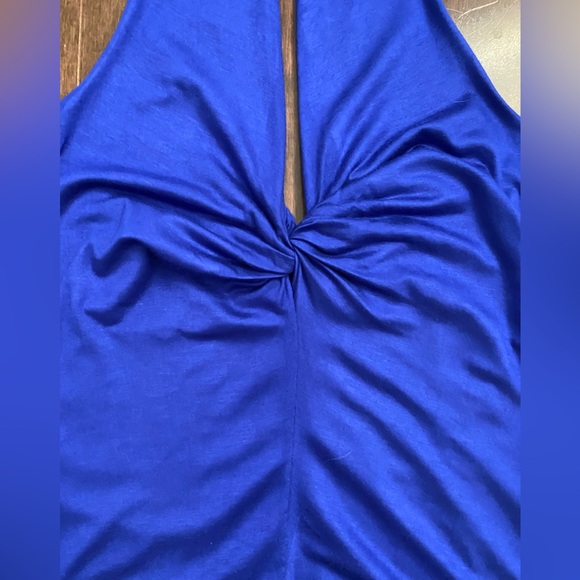 NWOT VENUS SIZE MEDIUM HALTER TOP IN BLUE WITH A KNOT AT BUST - Picture 3 of 10